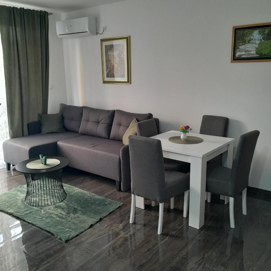 Spa Koncept-Apartmani Veliko Gradište Esterno foto
